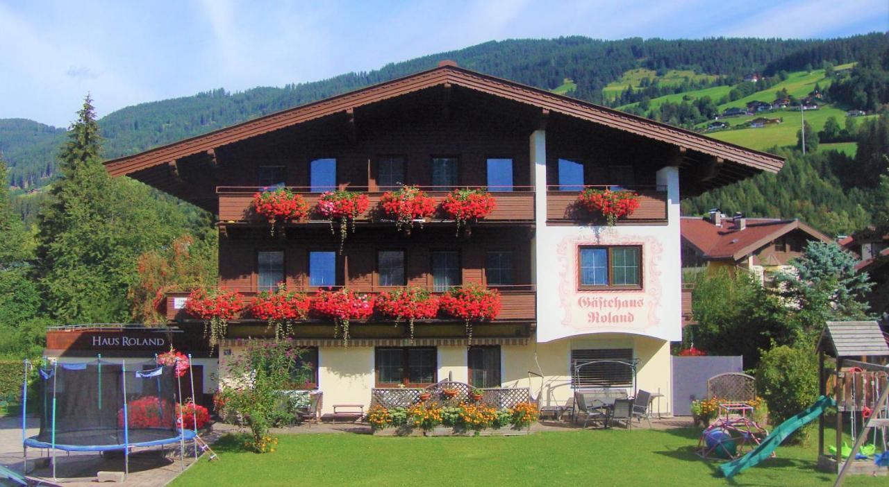 Gaestehaus Roland Aparthotel Kirchberg in Tirol Exterior foto